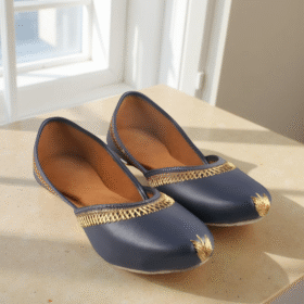 Delicate Blue Juttis
