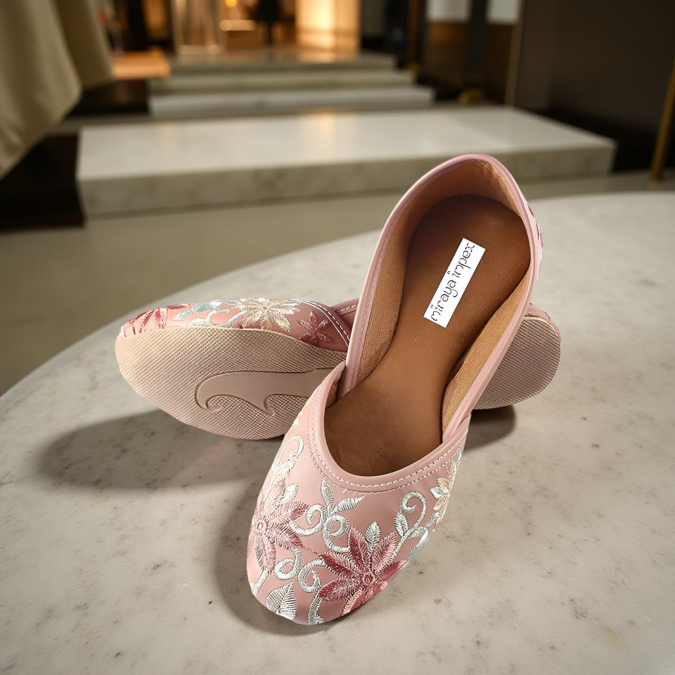 Royale Rose Juttis - Image 2