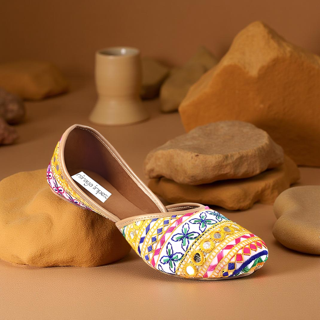 Garba Dance Cream Juttis