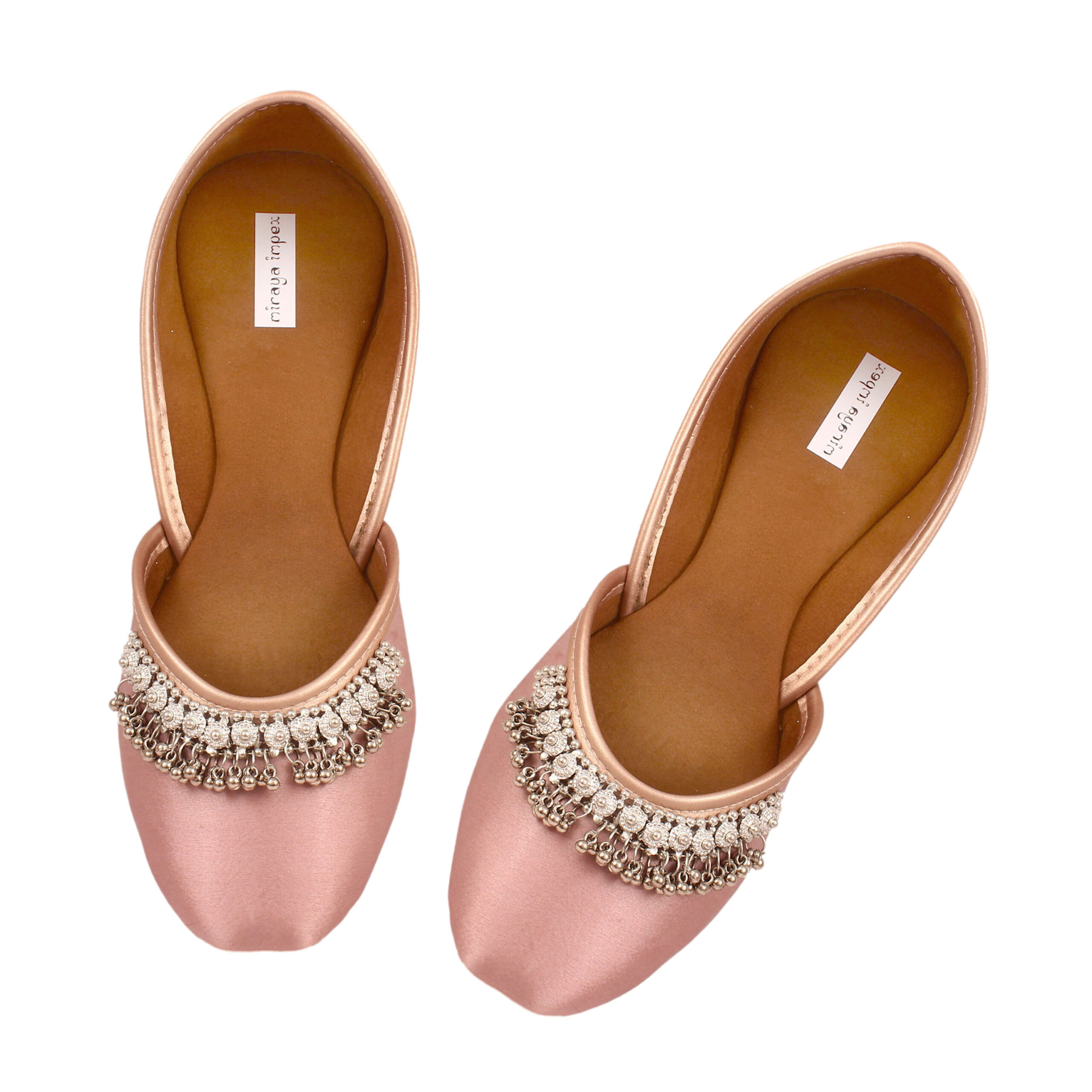 Khanak Gulabi Juttis - Image 5