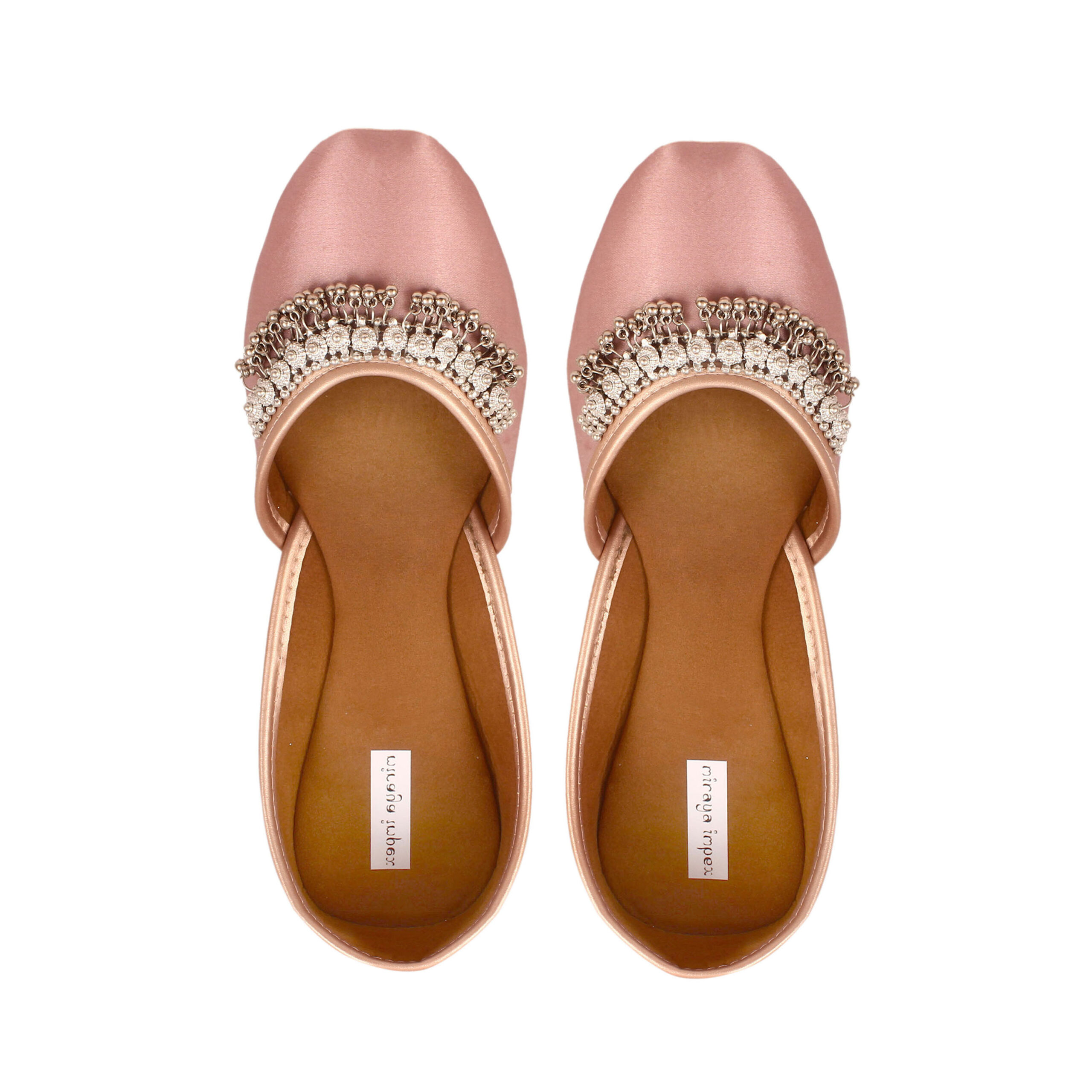 Khanak Gulabi Juttis - Image 4