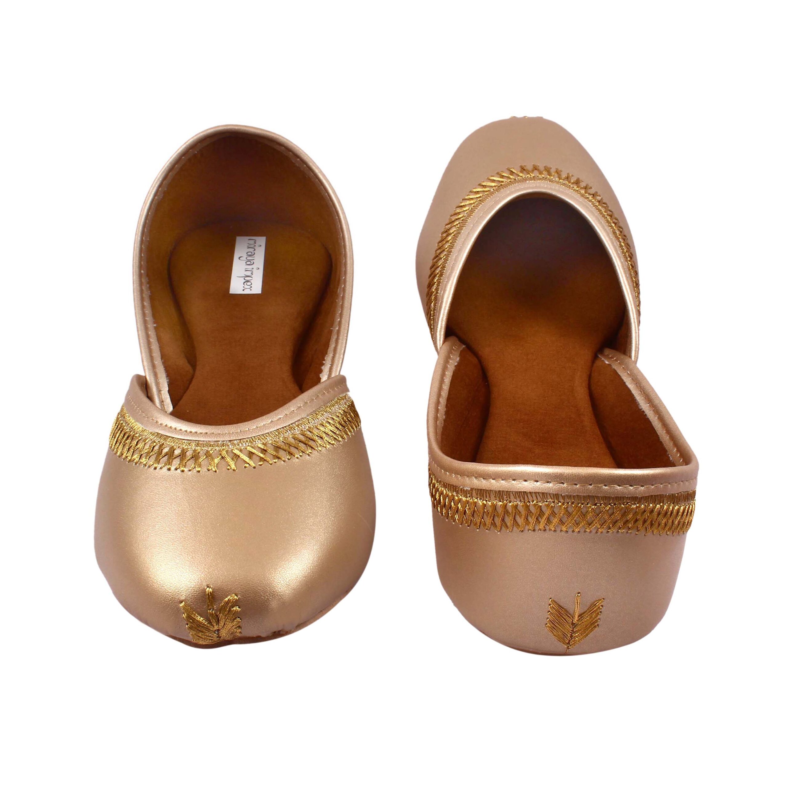 Gold Dust Juttis - Image 4